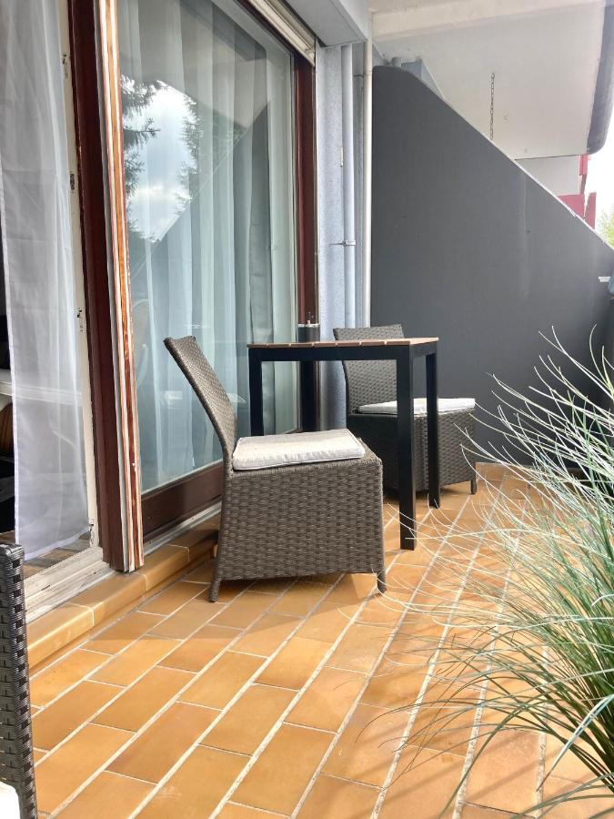 Living At Saarpartments -Adults Only- 2 Bedroom, Netflix - Business & Holiday Apartments For Long- And Short Term Stay, 3 Min To Train Station, Secure E-Bike Parking! Saarbruecken Luaran gambar